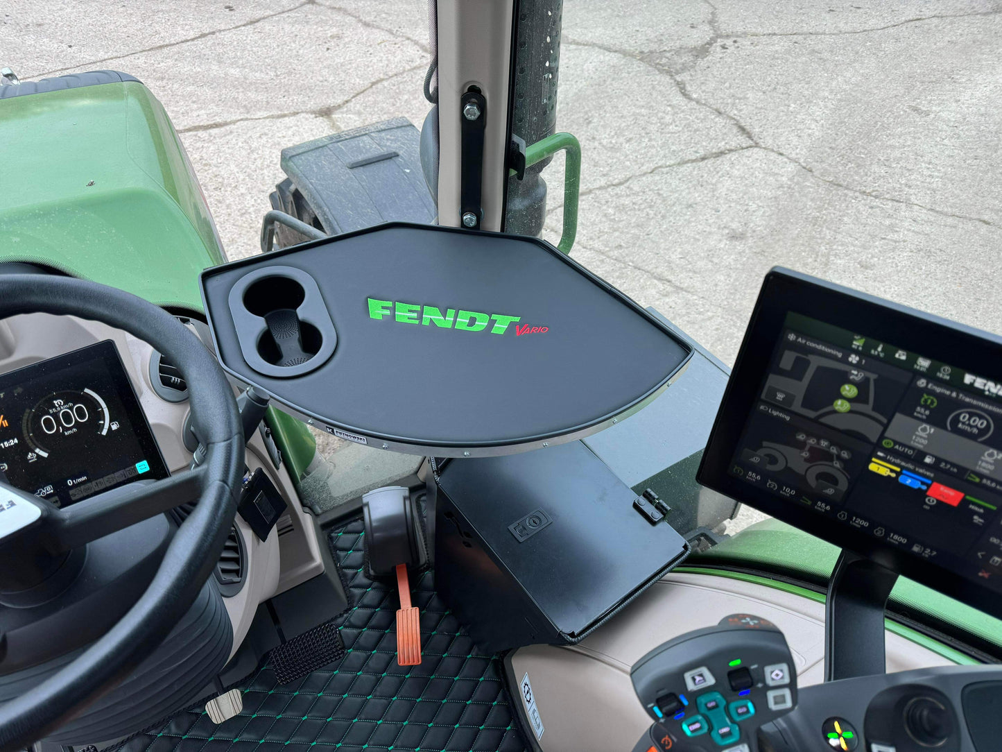 Fendt Cab Table