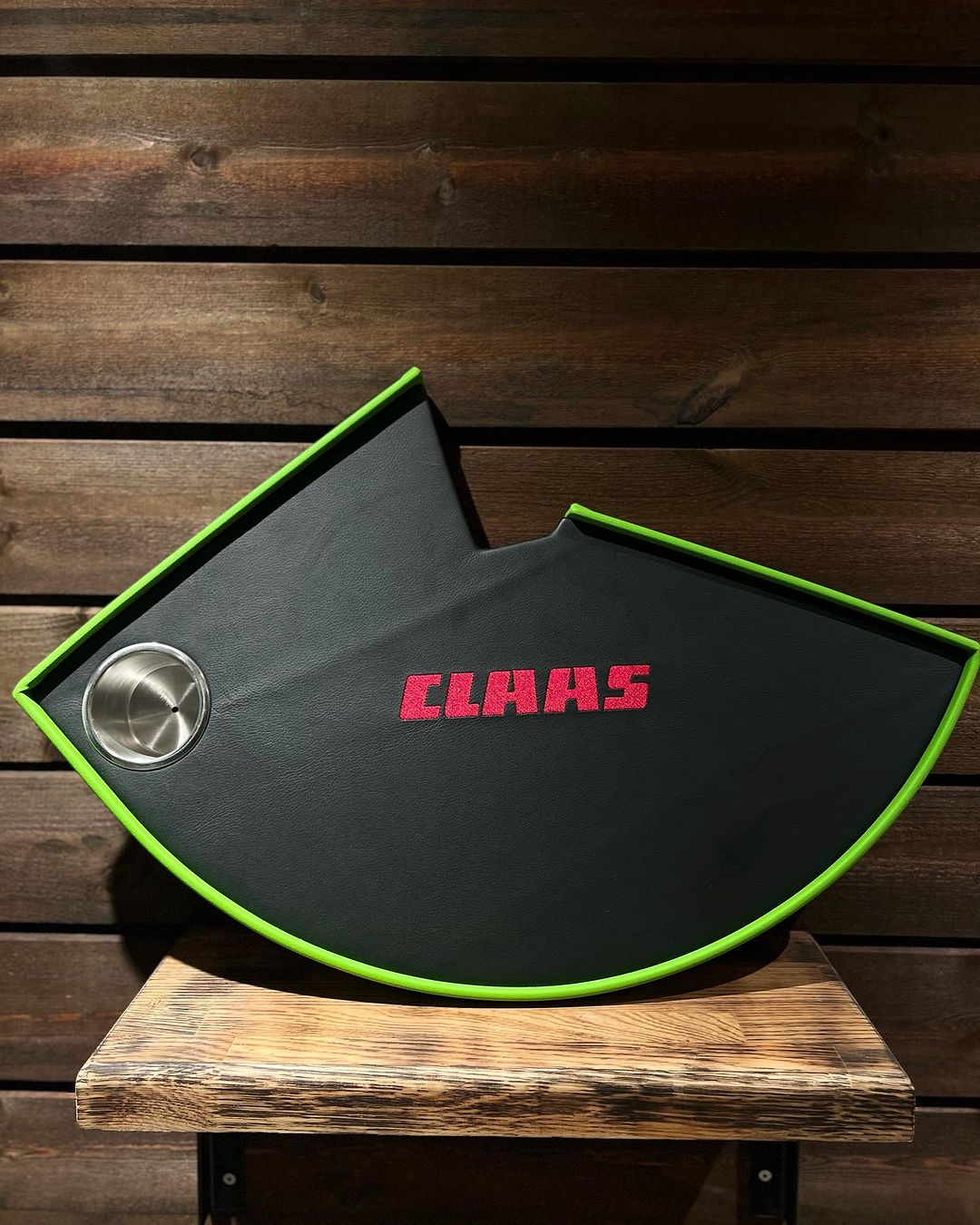 Claas Arion Table