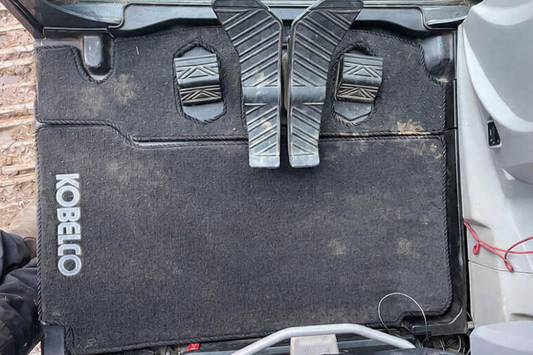 Kobelco SK75-160 -7 Cab Mat
